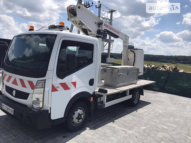 Автовышка Renault Maxity 2012 в Львове