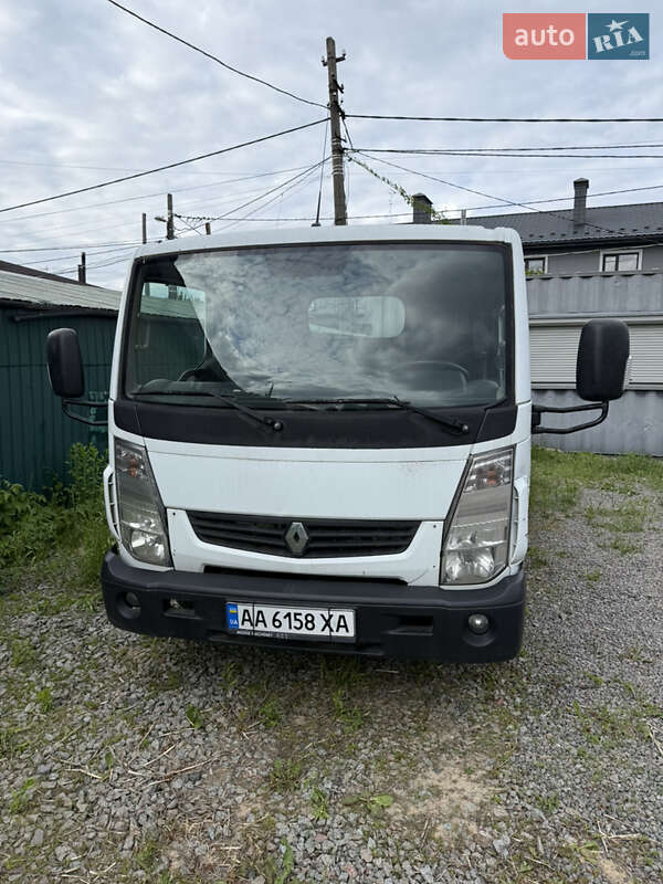 Renault Maxity 2014