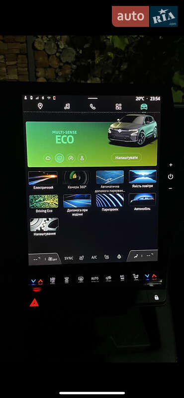 Внедорожник / Кроссовер Renault Megane E-Tech Electric 2022 в Мукачево