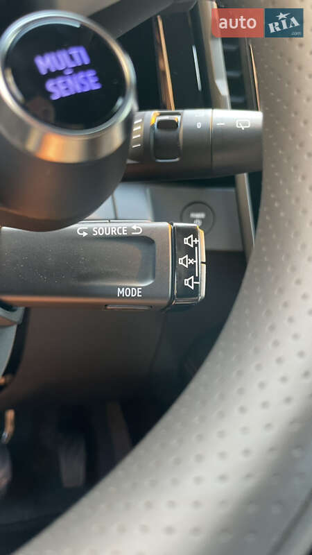 Внедорожник / Кроссовер Renault Megane E-Tech Electric 2022 в Мукачево