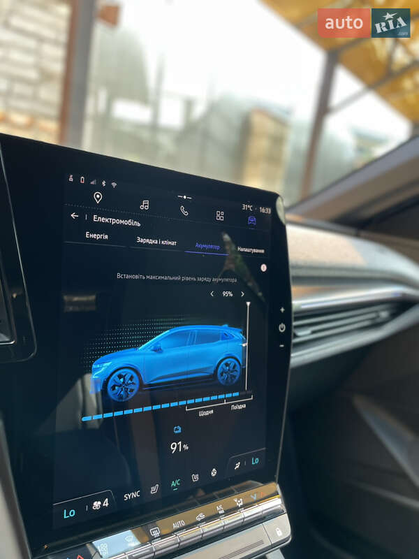 Внедорожник / Кроссовер Renault Megane E-Tech Electric 2022 в Мукачево