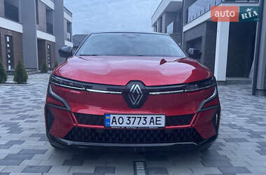 Позашляховик / Кросовер Renault Megane E-Tech Electric 2023 в Мукачевому