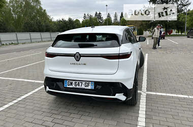 Внедорожник / Кроссовер Renault Megane E-Tech Electric 2023 в Луцке