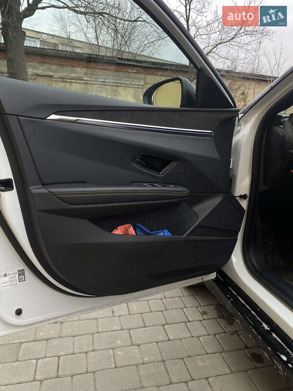 Позашляховик / Кросовер Renault Megane E-Tech Electric 2023 в Дрогобичі