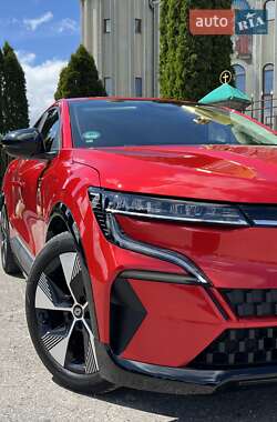 Позашляховик / Кросовер Renault Megane E-Tech Electric 2022 в Дубні