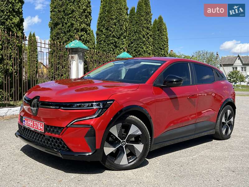 Внедорожник / Кроссовер Renault Megane E-Tech Electric 2022 в Дубно