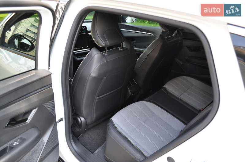 Внедорожник / Кроссовер Renault Megane E-Tech Electric 2023 в Киеве