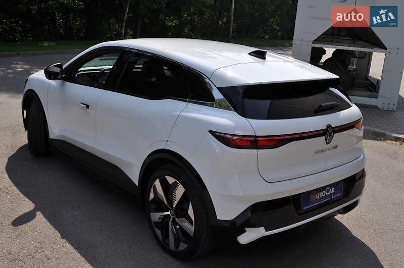Внедорожник / Кроссовер Renault Megane E-Tech Electric 2023 в Киеве