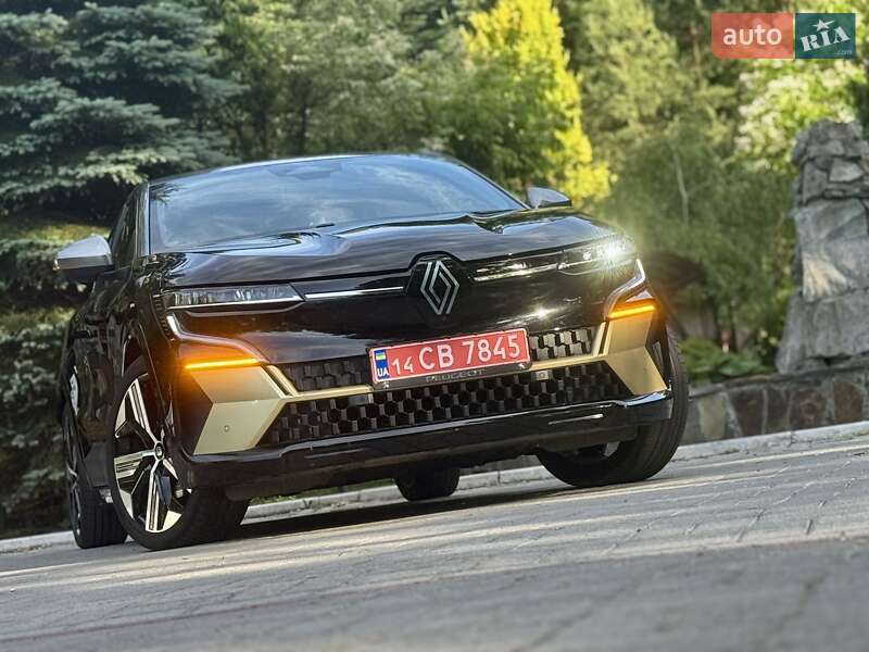 Внедорожник / Кроссовер Renault Megane E-Tech Electric 2023 в Дрогобыче