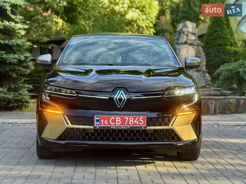 Внедорожник / Кроссовер Renault Megane E-Tech Electric 2023 в Дрогобыче
