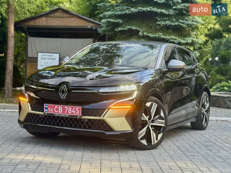 Внедорожник / Кроссовер Renault Megane E-Tech Electric 2023 в Дрогобыче