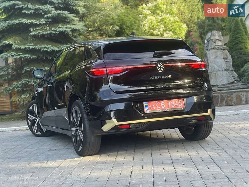 Внедорожник / Кроссовер Renault Megane E-Tech Electric 2023 в Дрогобыче