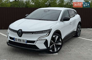 Внедорожник / Кроссовер Renault Megane E-Tech Electric 2022 в Виннице