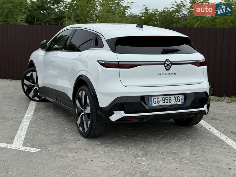 Позашляховик / Кросовер Renault Megane E-Tech Electric 2022 в Вінниці
