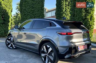 Внедорожник / Кроссовер Renault Megane E-Tech Electric 2023 в 