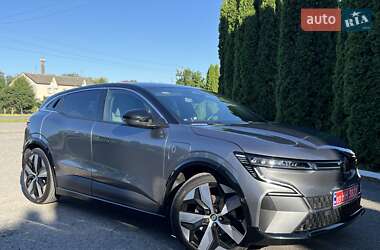 Внедорожник / Кроссовер Renault Megane E-Tech Electric 2023 в 