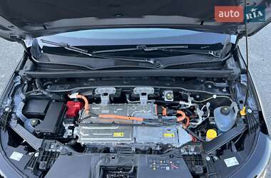 Внедорожник / Кроссовер Renault Megane E-Tech Electric 2023 в 