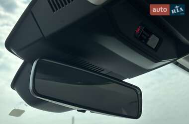Позашляховик / Кросовер Renault Megane E-Tech Electric 2022 в 