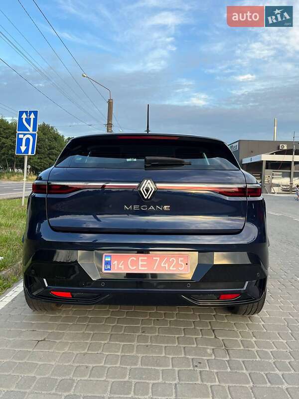 Позашляховик / Кросовер Renault Megane E-Tech Electric 2022 в Львові