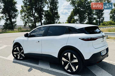 Внедорожник / Кроссовер Renault Megane E-Tech Electric 2022 в 