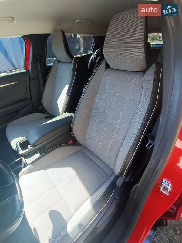 Позашляховик / Кросовер Renault Megane E-Tech Electric 2022 в Полтаві