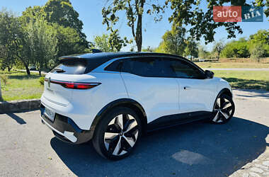 Внедорожник / Кроссовер Renault Megane E-Tech Electric 2023 в 