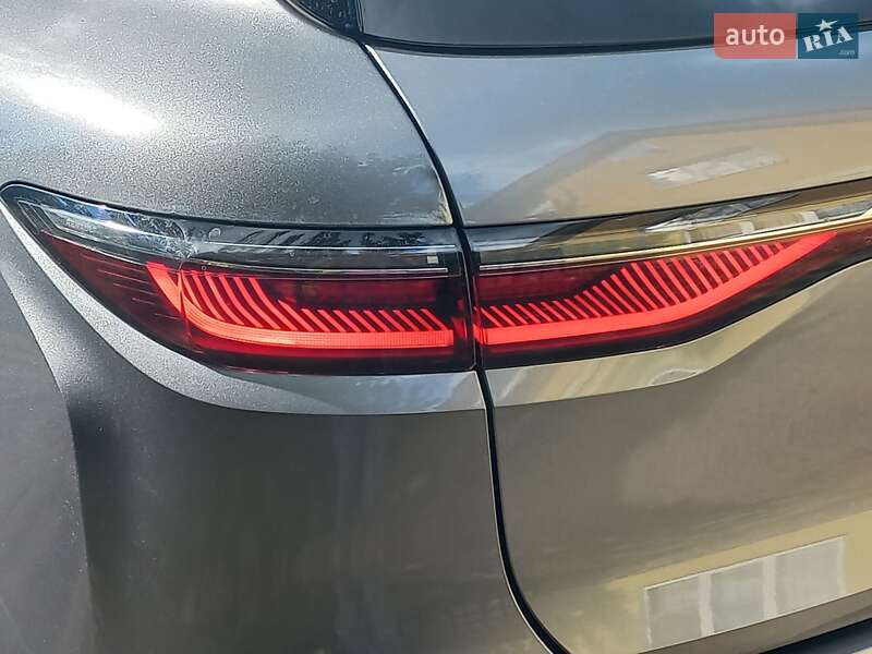 Внедорожник / Кроссовер Renault Megane E-Tech Electric 2022 в Калуше