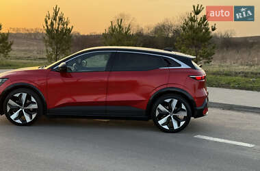 Внедорожник / Кроссовер Renault Megane E-Tech Electric 2022 в 