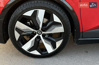 Внедорожник / Кроссовер Renault Megane E-Tech Electric 2022 в 