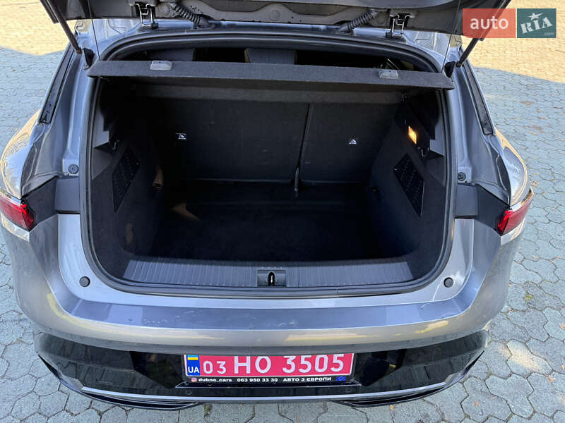 Позашляховик / Кросовер Renault Megane E-Tech Electric 2023 в Дубні фото 43 Позашляховик / Кросовер Renault Megane E-Tech Electric 2023 в Дубні