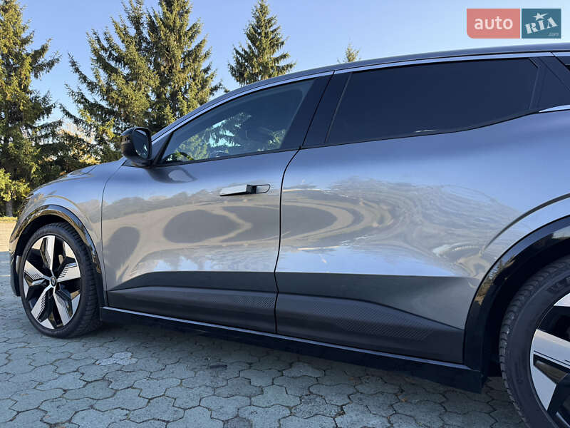 Позашляховик / Кросовер Renault Megane E-Tech Electric 2023 в Дубні фото 82 Позашляховик / Кросовер Renault Megane E-Tech Electric 2023 в Дубні
