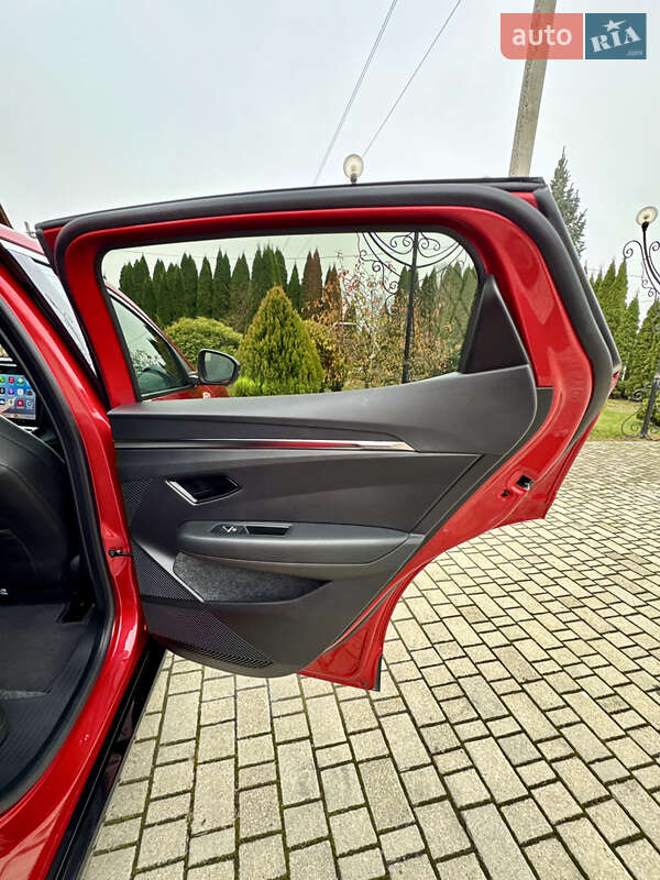 Позашляховик / Кросовер Renault Megane E-Tech Electric 2023 в Самборі фото 70 Позашляховик / Кросовер Renault Megane E-Tech Electric 2023 в Самборі