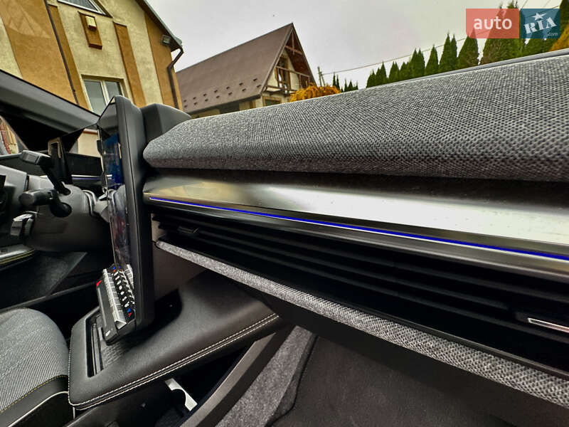 Позашляховик / Кросовер Renault Megane E-Tech Electric 2023 в Самборі фото 82 Позашляховик / Кросовер Renault Megane E-Tech Electric 2023 в Самборі