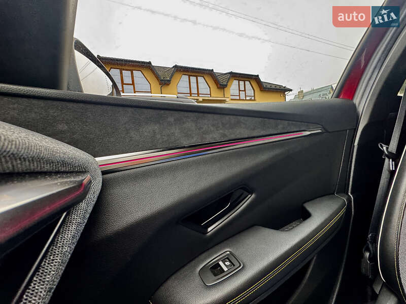 Позашляховик / Кросовер Renault Megane E-Tech Electric 2023 в Самборі фото 152 Позашляховик / Кросовер Renault Megane E-Tech Electric 2023 в Самборі