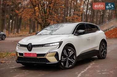 Позашляховик / Кросовер Renault Megane E-Tech Electric 2022 в Івано-Франківську