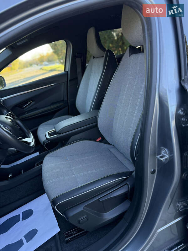 Внедорожник / Кроссовер Renault Megane E-Tech Electric 2023 в Дубно фото 89 Внедорожник / Кроссовер Renault Megane E-Tech Electric 2023 в Дубно