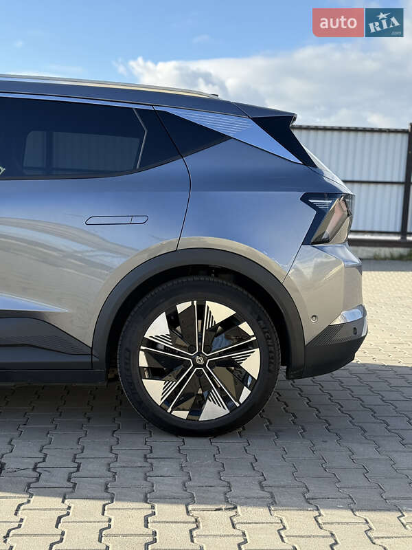 Внедорожник / Кроссовер Renault Megane E-Tech Electric 2025 в Луцке