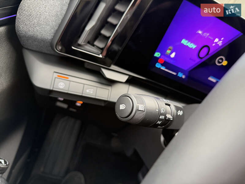 Внедорожник / Кроссовер Renault Megane E-Tech Electric 2025 в Луцке