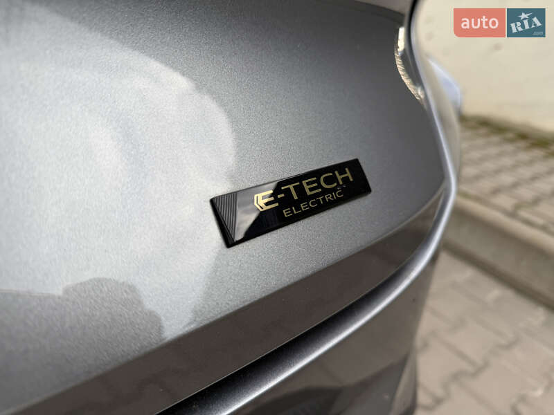 Внедорожник / Кроссовер Renault Megane E-Tech Electric 2025 в Луцке