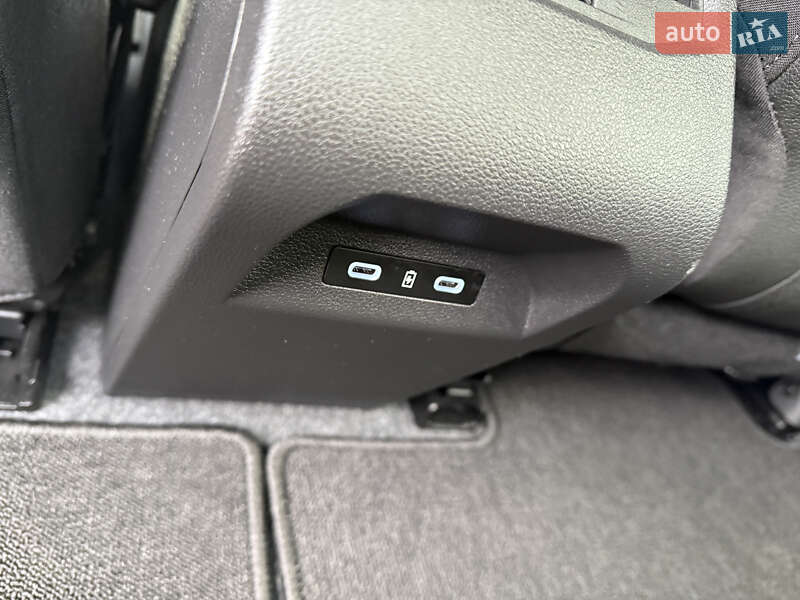 Внедорожник / Кроссовер Renault Megane E-Tech Electric 2025 в Луцке