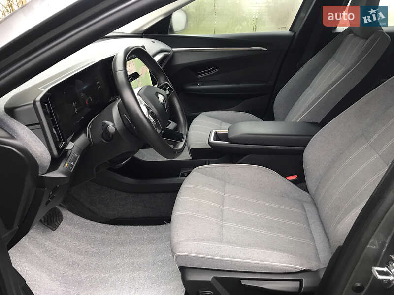 Позашляховик / Кросовер Renault Megane E-Tech Electric 2022 в Рівному