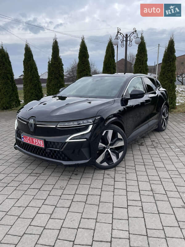 Позашляховик / Кросовер Renault Megane E-Tech Electric 2022 в Львові