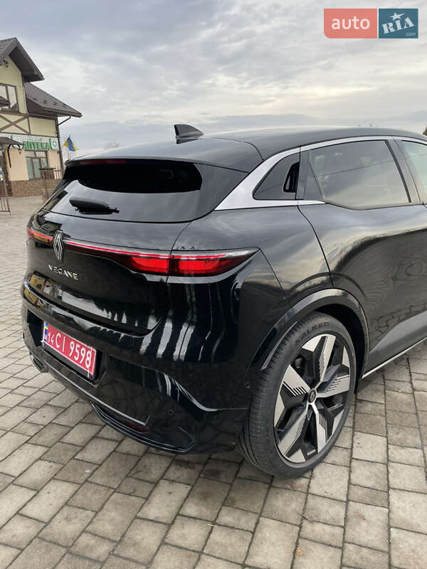 Позашляховик / Кросовер Renault Megane E-Tech Electric 2022 в Львові