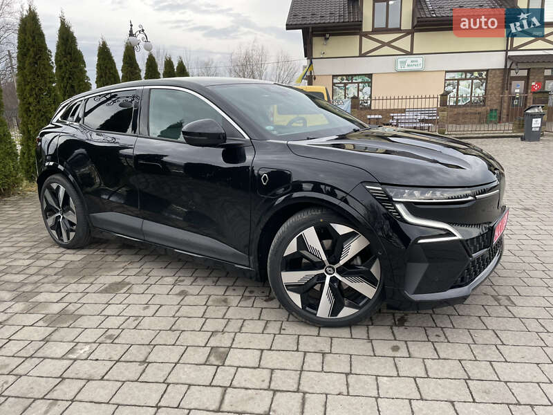 Позашляховик / Кросовер Renault Megane E-Tech Electric 2022 в Львові
