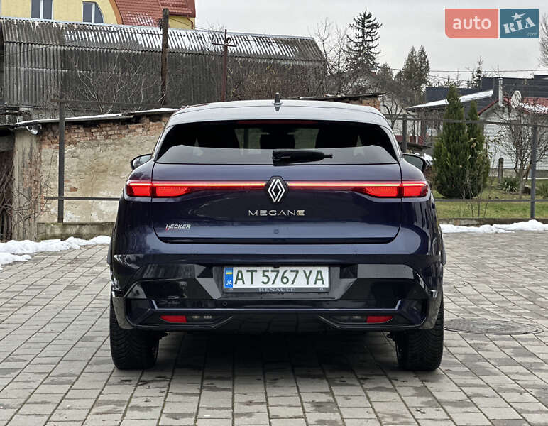 Позашляховик / Кросовер Renault Megane E-Tech Electric 2022 в Долині