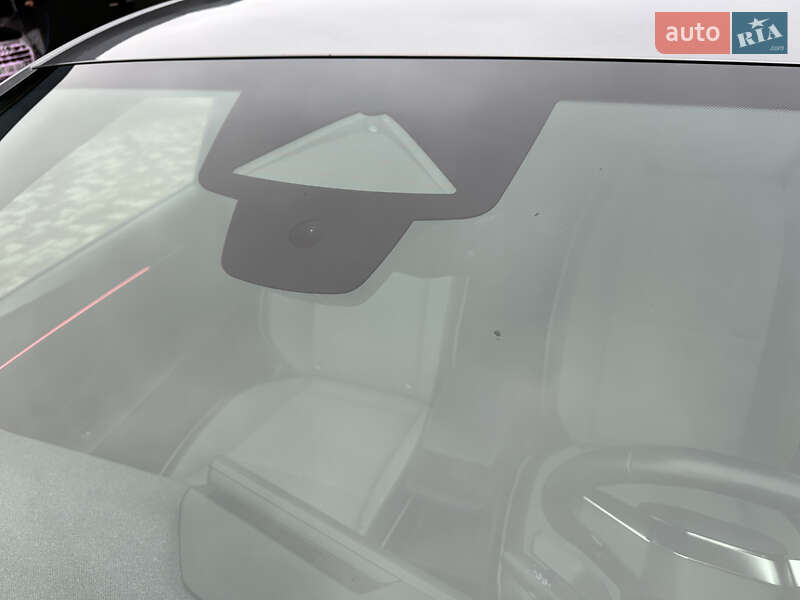 Позашляховик / Кросовер Renault Megane E-Tech Electric 2022 в Долині