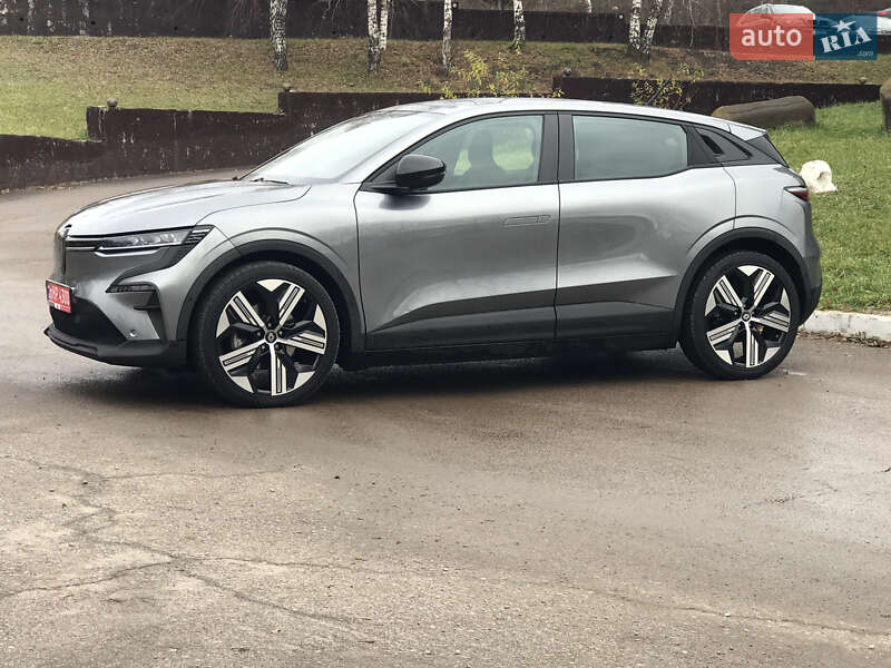 Внедорожник / Кроссовер Renault Megane E-Tech Electric 2022 в Ровно