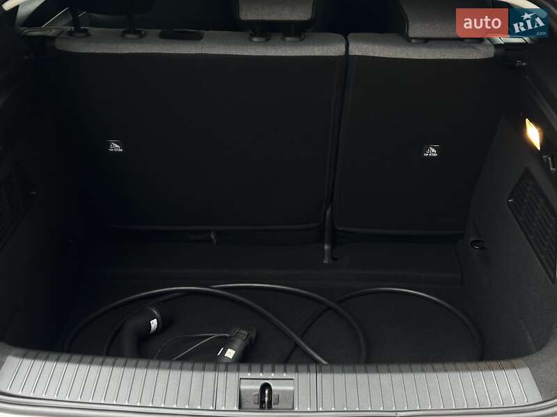 Позашляховик / Кросовер Renault Megane E-Tech Electric 2023 в Львові