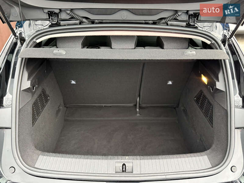 Внедорожник / Кроссовер Renault Megane E-Tech Electric 2022 в Виннице фото 11 Внедорожник / Кроссовер Renault Megane E-Tech Electric 2022 в Виннице
