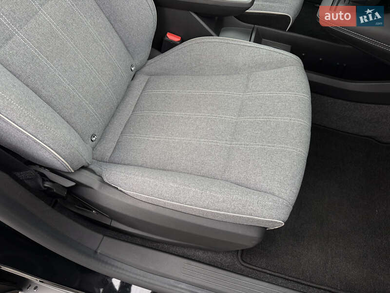 Внедорожник / Кроссовер Renault Megane E-Tech Electric 2022 в Виннице фото 25 Внедорожник / Кроссовер Renault Megane E-Tech Electric 2022 в Виннице